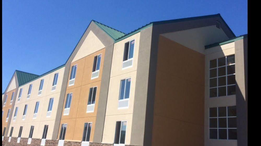 Motel Baymont By Wyndham Kingston Plymouth Bay Extérieur photo