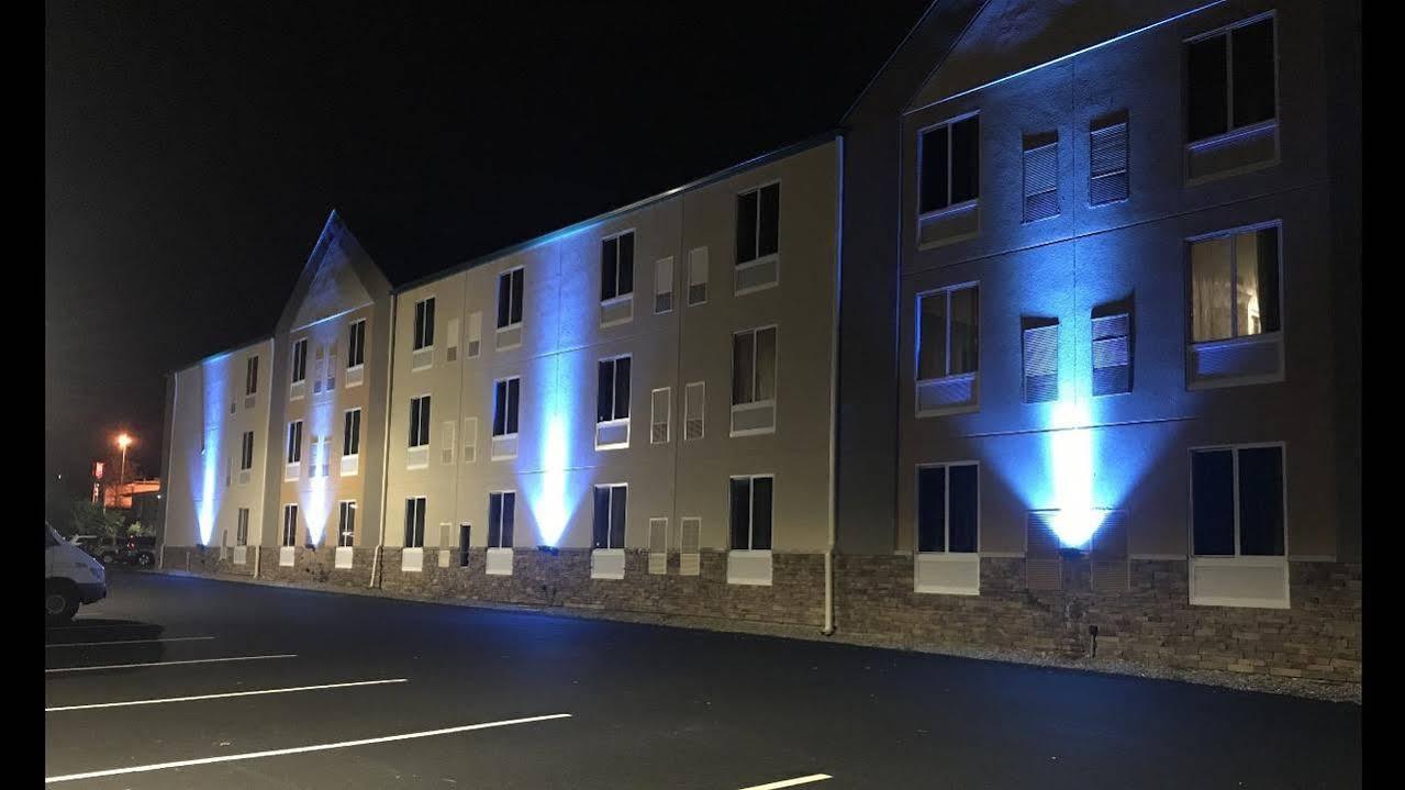 Motel Baymont By Wyndham Kingston Plymouth Bay Extérieur photo